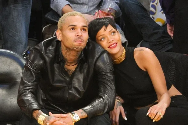 Ο Chris Brown παραδέχεται πως έκανε μεγάλο λάθος να χτυπήσει τη Rihanna. Παντρεύονται το καλοκαίρι?