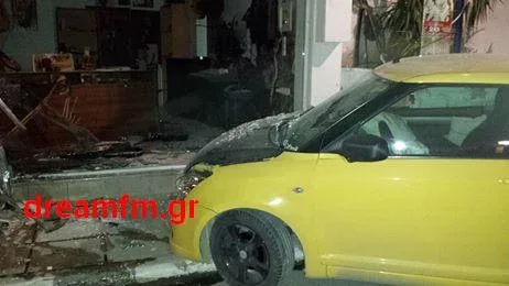 Αυτοκίνητο  μπήκε σε κατάστημα μουσικών οργάνων στο κέντρο του Τυμπακίου