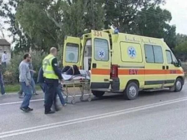 Νέο τροχαίο στην Κρήτη μετωπική σύγκρουση αυτοκινήτων με δύο τραυματίες