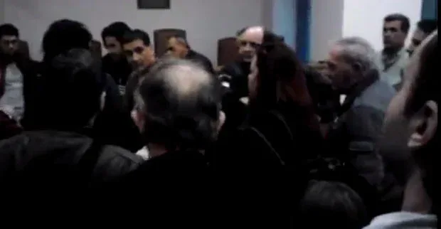 Οι πολίτες ακύρωσαν τον πλειστηριασμό ακινήτου από τράπεζα στο Ηράκλειο (βίντεο)