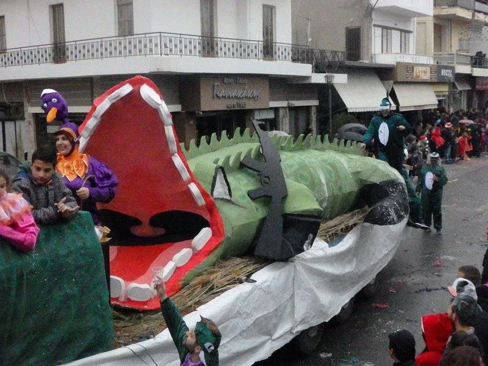 Πλημύρισε το Τυμπάκι από κόσμο στο 5o καρναβάλι του δήμου Φαιστού στο Τυμπάκι (φωτογραφίες)