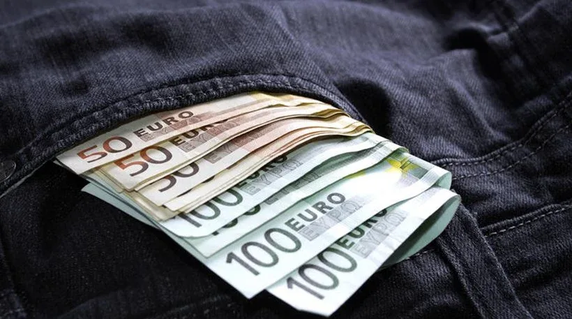 Επιστροφή 170 ως 2.700 ευρώ – Έγιναν λάθος κρατήσεις – Ποιοι παίρνουν χρήματα πίσω