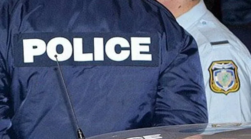 Αστυνομικός δέχτηκε ανανδρη και πισώπλατη επίθεση έξω από νυχτερινό μαγαζί στο Ηράκλειο