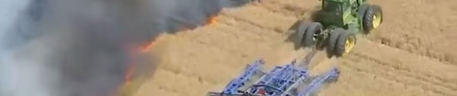 Αγρότης παλεύει με τις φλόγες και σώζει 50 στρέμματα γης. Video