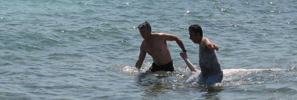 Μία νέα τραγωδία γράφτηκε σε παραλία της Κρήτης σήμερα το πρωί.