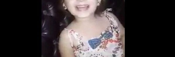 Βίντεο σοκ από την Συρία: Κοριτσάκι τραγουδάει μέχρι που σκάει δίπλα της η βόμβα! Οι εικόνες που ακολουθούν; Απίστευτες