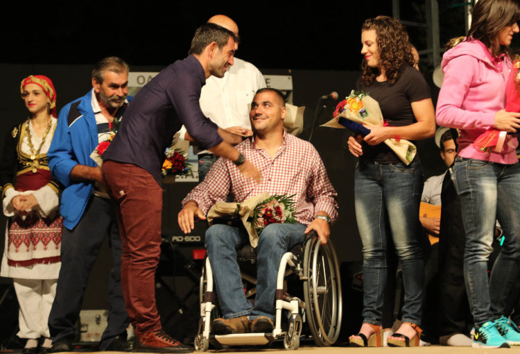 Τίμησαν το χρυσό Παραολυμπιονίκη μας Μ Στεφανουδάκη σε μια ξεχωριστή εκδήλωση στο κηποθέατρο «Ν. Καζαντζάκης»