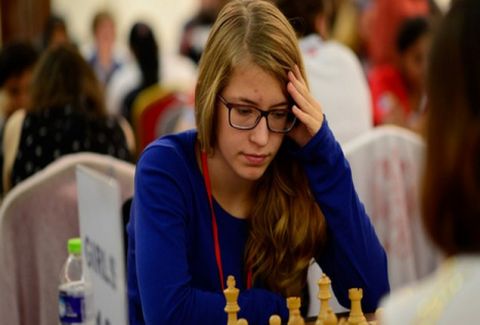 Χίλια μπράβο: Παγκόσμια πρωταθλήτρια νέων στο σκάκι για τρίτη φορά η 16 ετώv Σταυρούλα Τσολακίδου