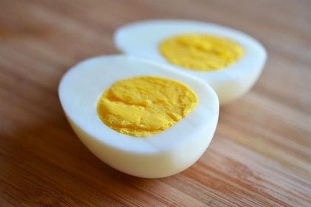 Aυξάνουν τα αυγά τη χοληστερίνη; Αλήθεια ή μύθος;
