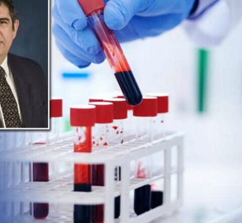 Έλληνας επιστήμονας έκανε τεράστια ανακάλυψη: Tεστ αίματος ανιχνεύει 8 είδη καρκίνου