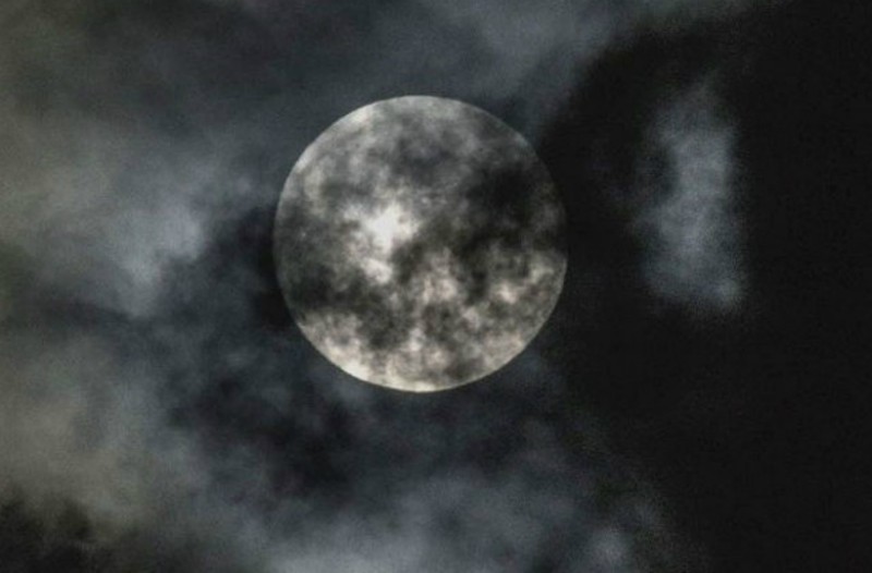 Ολική έκλειψη υπέρ-Σελήνης στις 31 Ιανουαρίου: Ένα σπάνιο φαινόμενο στον ουρανό!