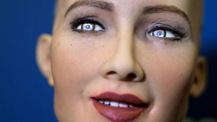 Η Σοφία, το πρώτο ρομπότ πολίτης στον κόσμο, δήλωσε ότι θα ήθελε να αποκτήσει οικογένεια