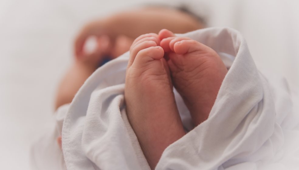 Αδιανόητο περιστατικό: Γονείς αραίωσαν την κρέμα του μωρού με… τσίπουρο