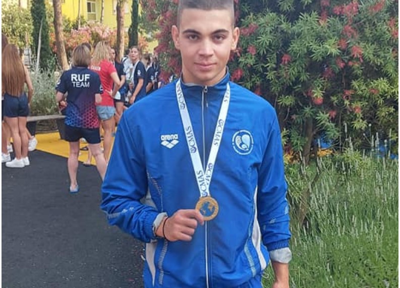 Ηλιάκης Στράτος: Χρυσό μετάλλιο στην Τεχνική κολύμβηση στο Παγκόσμιο νέων/νεανίδων