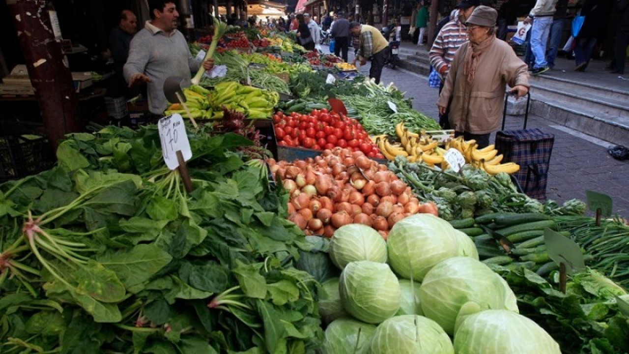 Την παραμονή Χριστουγέννων, 24 Δεκεμβρίου, θα λειτουργήσει η λαϊκή αγορά στο Ασήμι