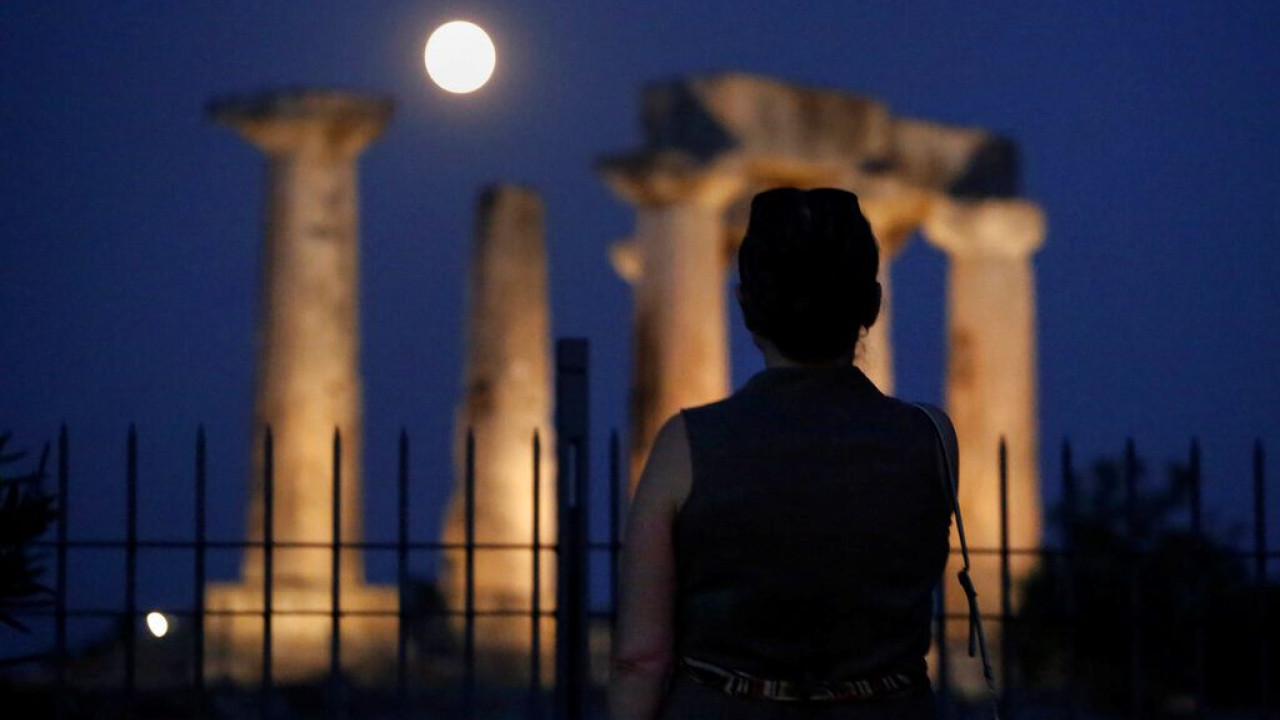 Πανσέληνος του Αυγούστου: Απόψε το μαγευτικό «Φεγγάρι του Οξύρρυγχου»