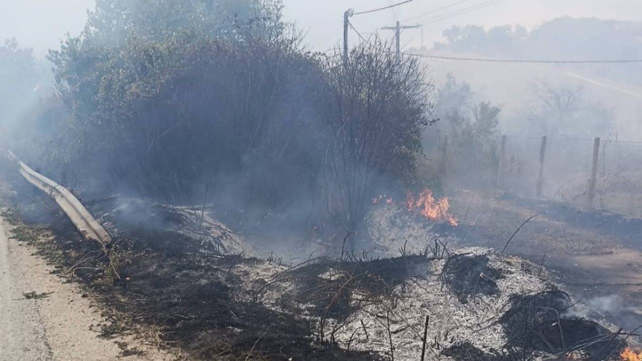 Φωτιά σε βενζινάδικο στην Καλαμπάκα