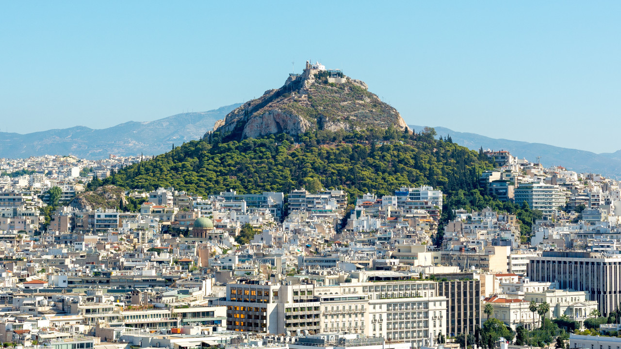 Δήμος Αθηναίων: Σε επιφυλακή λόγω πολύ υψηλού κινδύνου πυρκαγιάς