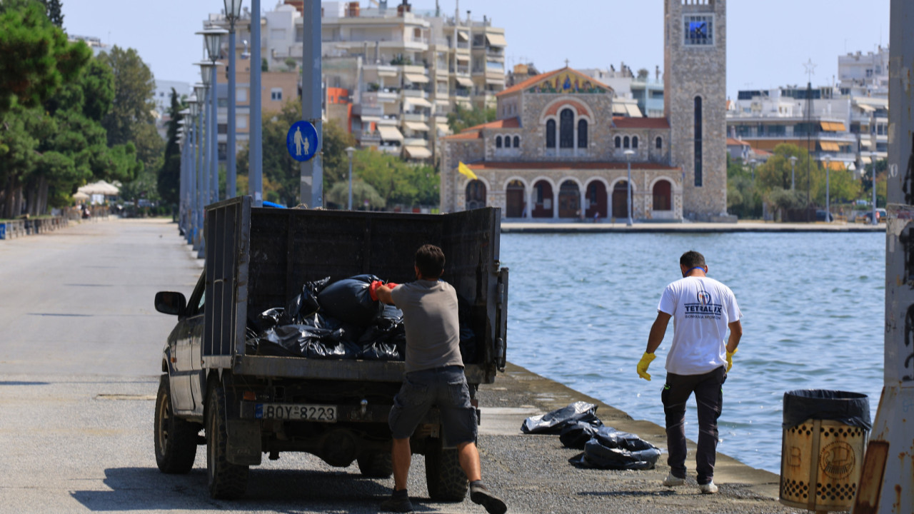 Βόλος: Επιτρέπεται και πάλι η κολύμβηση στις ακτές