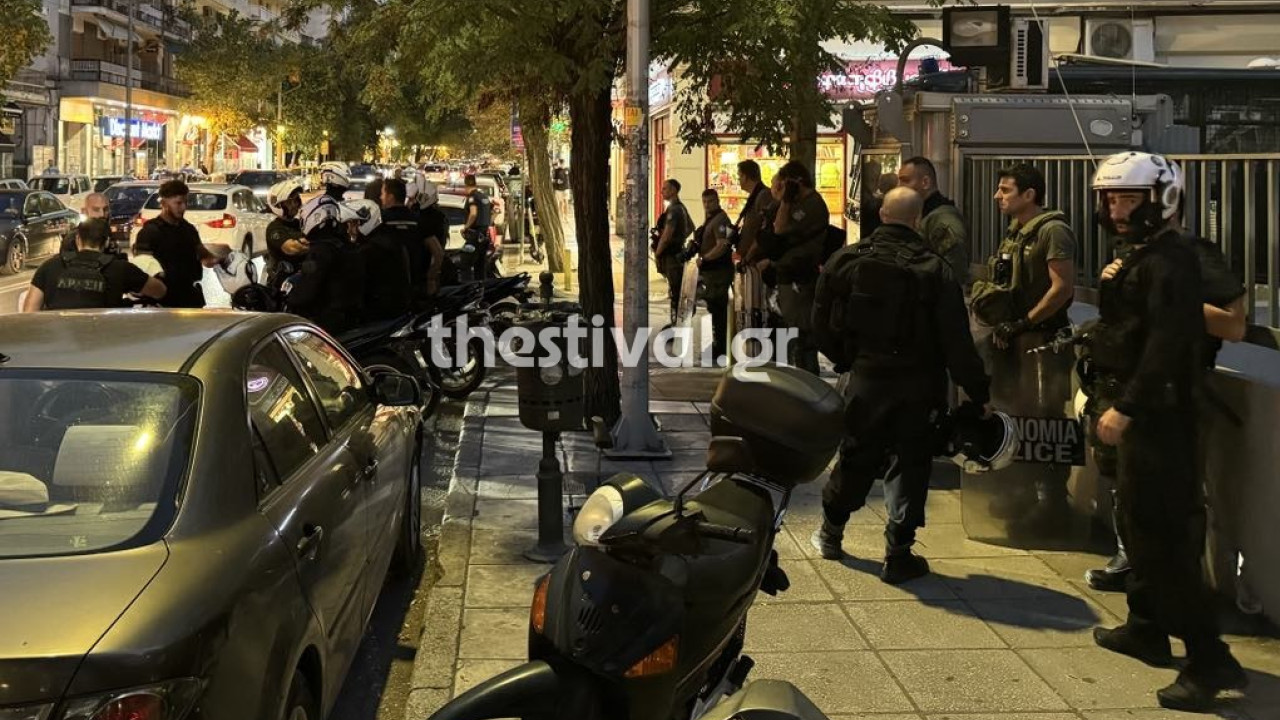 Θεσσαλονίκη: 19 προσαγωγές μετά την επιχείρηση της ΕΛ.ΑΣ. στην κατάληψη «Libertatia»