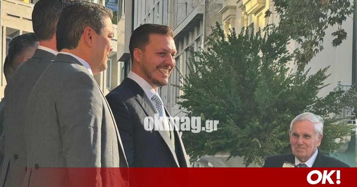 Γάμος Θεοδώρα – Μάθιου Κουμάρ: Η άφιξη του γαμπρού στη Μητρόπολη Αθηνών