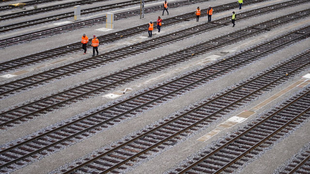 ΟΣΕ: Διευκρινίσεις για την κοπή δένδρων στο σιδηροδρομικό δίκτυο   