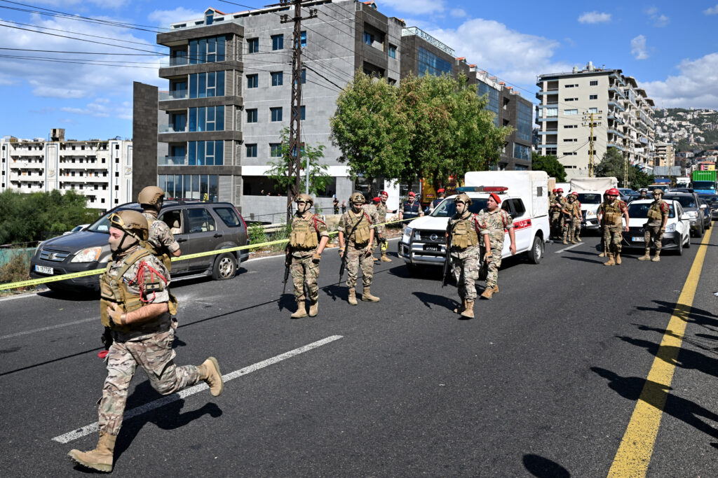 Λίβανος: Δύο νεκροί από ισραηλινό πλήγμα σε αυτοκινητόδρομο βόρεια της Βηρυτού – Τρεις ρουκέτες στόχευσαν ΙΧ