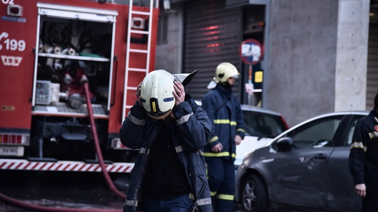 Φωτιά σε διαμέρισμα στο Βύρωνα