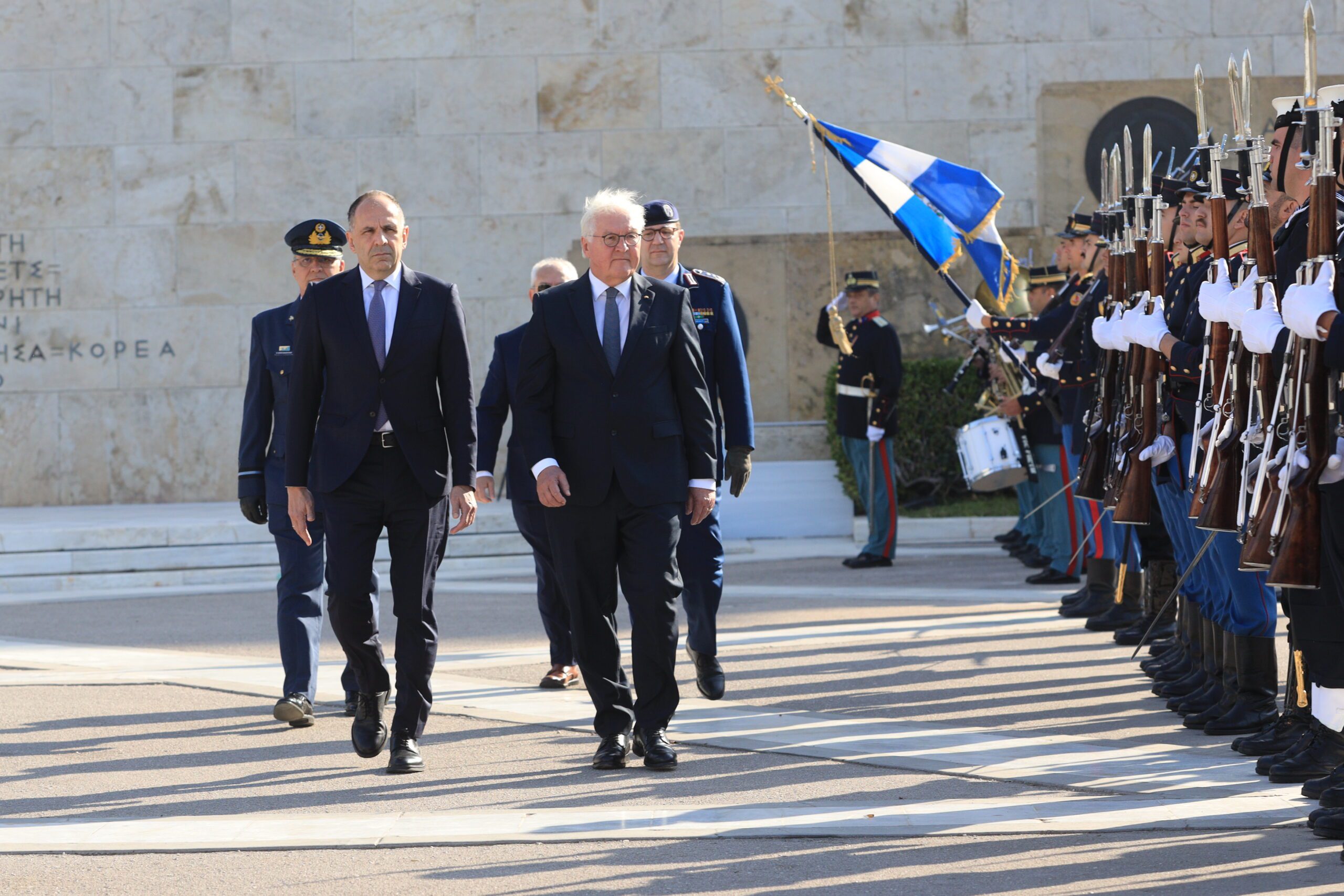 Στην Αθήνα ο Φράνκ-Βάλτερ Σταϊνμάιερ: Συναντάται με την Κ. Σακελλαροπούλου – Αναλυτικά το πρόγραμμά του