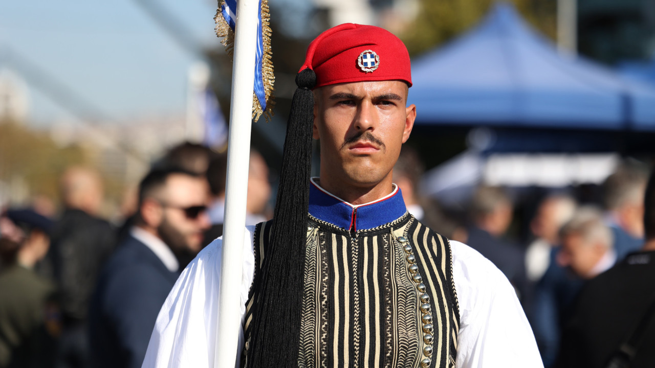 Η μεγάλη στρατιωτική παρέλαση στη Θεσσαλονίκη για την 28η Οκτωβρίου