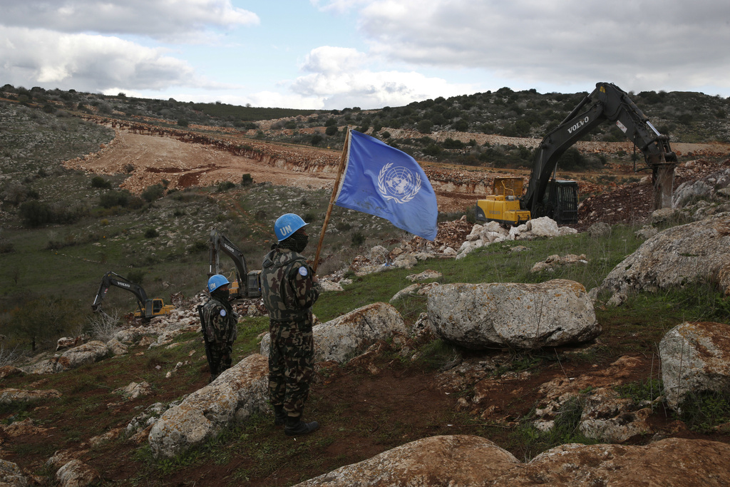 Λίβανος: Η UNIFIL ανακοίνωσε ότι οβίδα πυροβολικού έπληξε αρχηγείο της στο Δυτικό τομέα