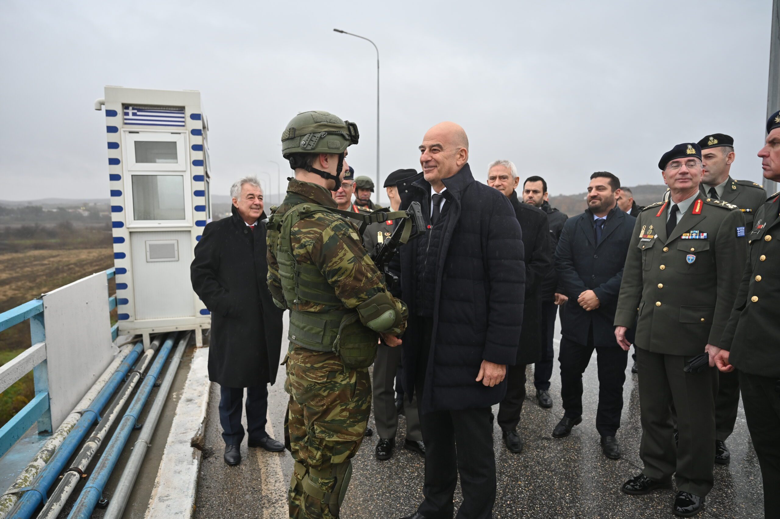 Επίσκεψη Ν. Δένδια στην Αλεξανδρούπολη, την οριογραμμή της Ελλάδας στον Έβρο και το φυλάκιο Γέφυρας Κήπων