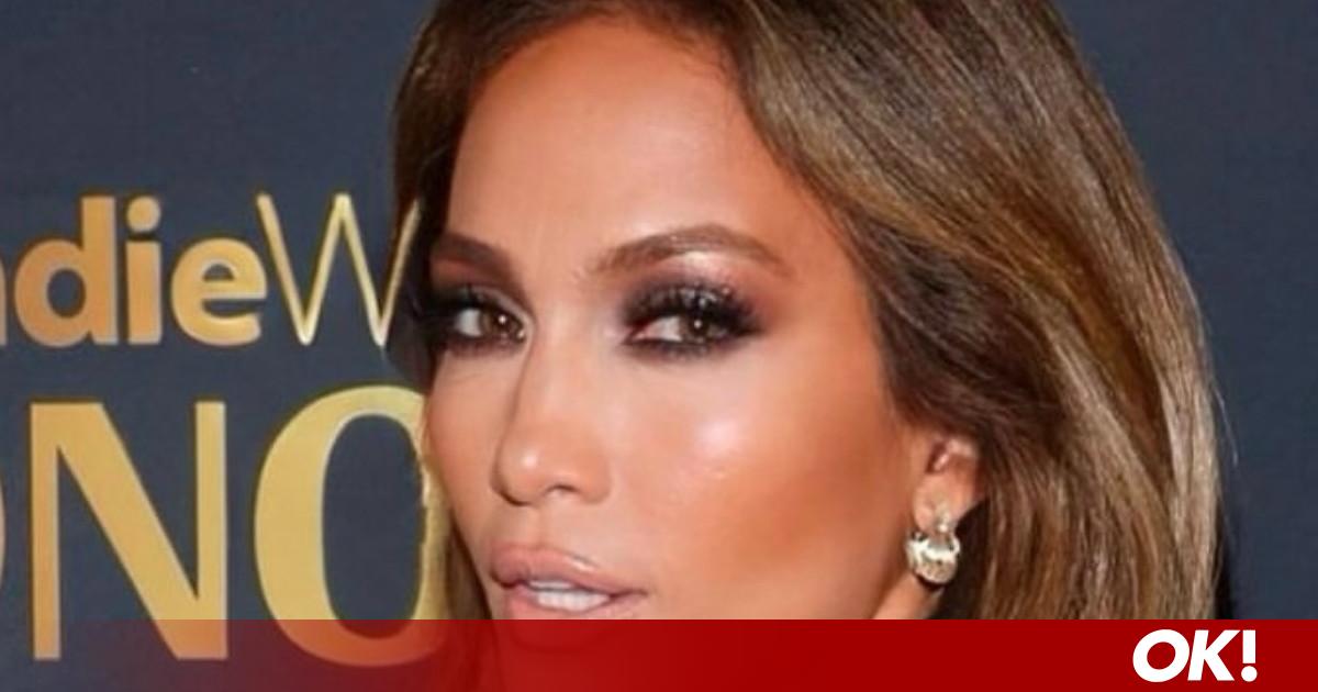 Τρία χριστουγεννιάτικα χτενίσματα από τη Jlo