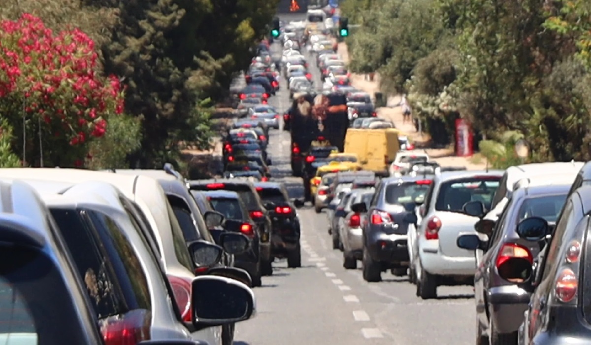 Τέλη κυκλοφορίας: Δύο ημέρες έμειναν για την πληρωμή τους – Τσουχτερά τα πρόστιμα για τους παραβάτες