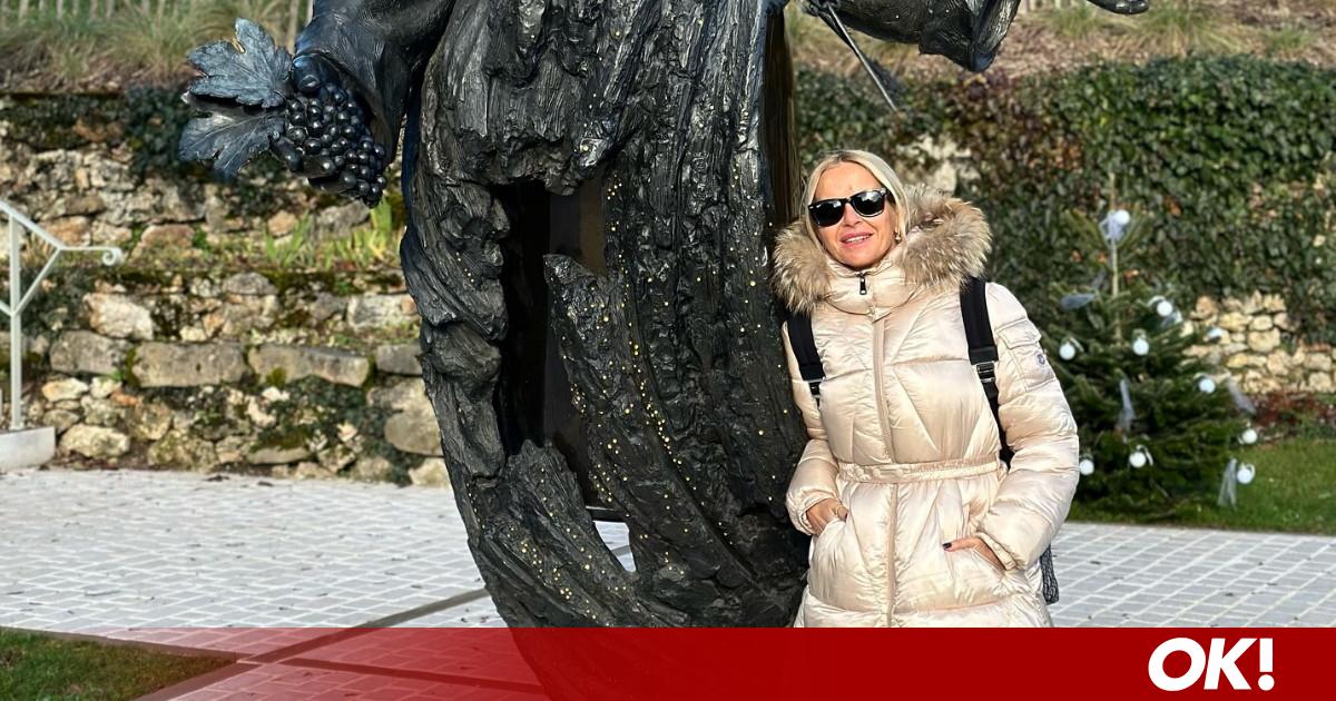 Με το αγαπημένο puffer jacket του φετινού χειμώνα στο ταξίδι στη Γαλλία