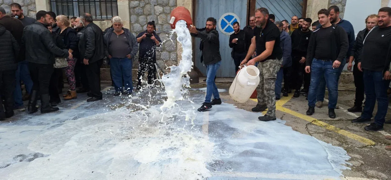 Σε εξέλιξη το μεγάλο Παγκρήτιο Συλλαλητήριο του Πρωτογενή τομέα (Φωτογραφίες)