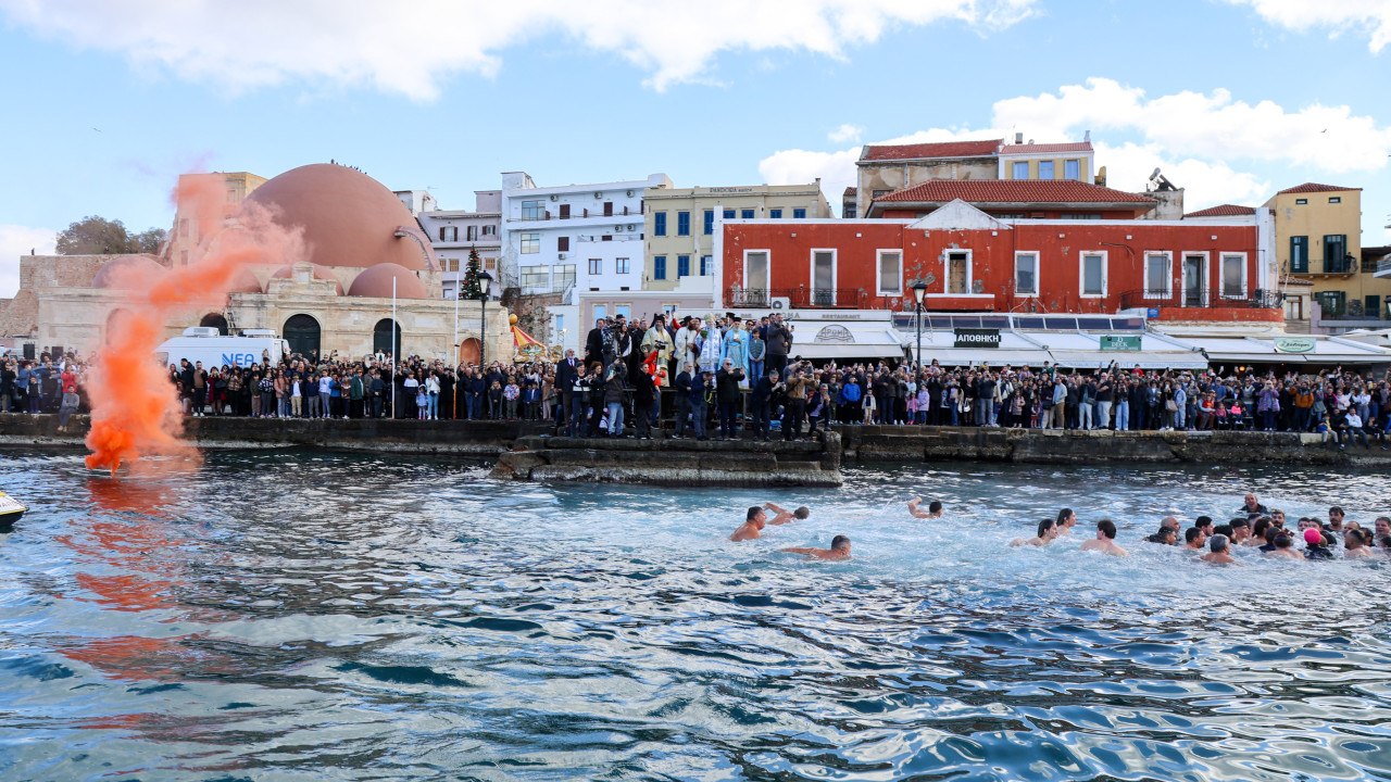 Θεοφάνεια: Με λαμπρότητα εορτάστηκαν σε Χανιά, Ρέθυμνο και Ανώγεια