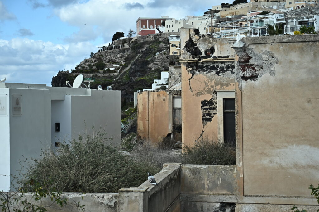 Μειώνεται η σεισμική δραστηριότητα στις Κυκλάδες: Συγκρατημένη αισιοδοξία – Τι λένε οι ειδικοί στο ΕΡΤnews