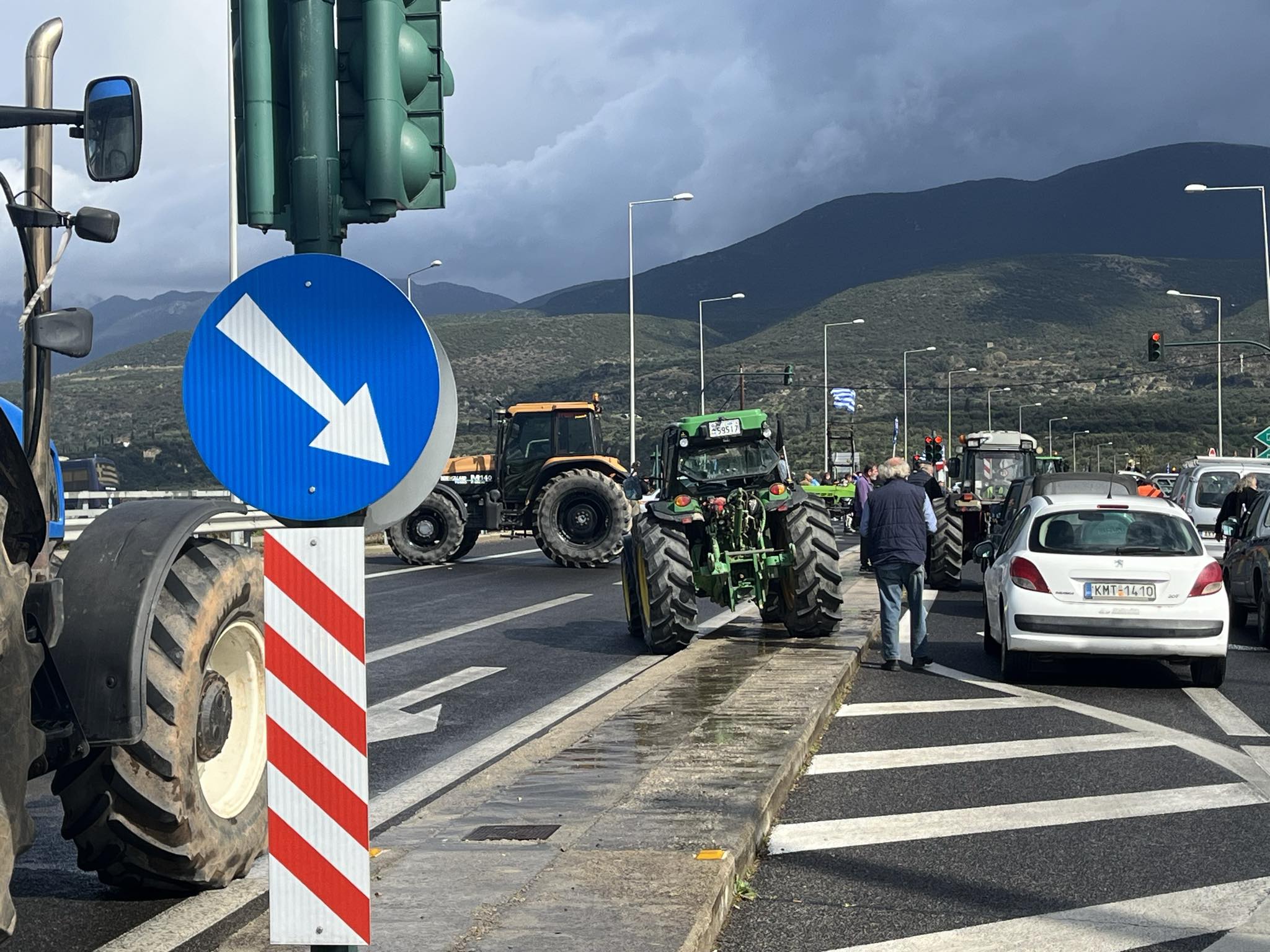 Την Τρίτη οι αγρότες με τα τρακτέρ στην Καλαμάτα