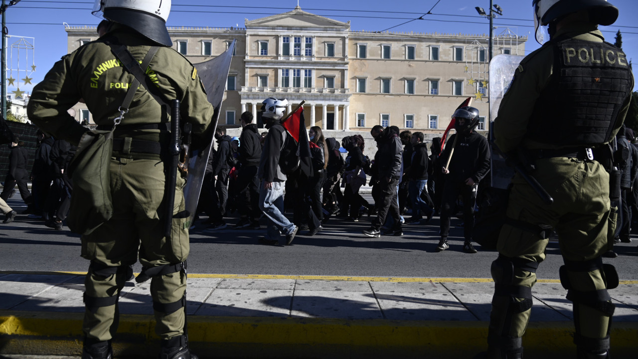 Συλλαλητήριο για Τέμπη: Μέτρα της ΕΛΑΣ σε όλη την Ελλάδα – Κυκλοφοριακές ρυθμίσεις στην Αθήνα