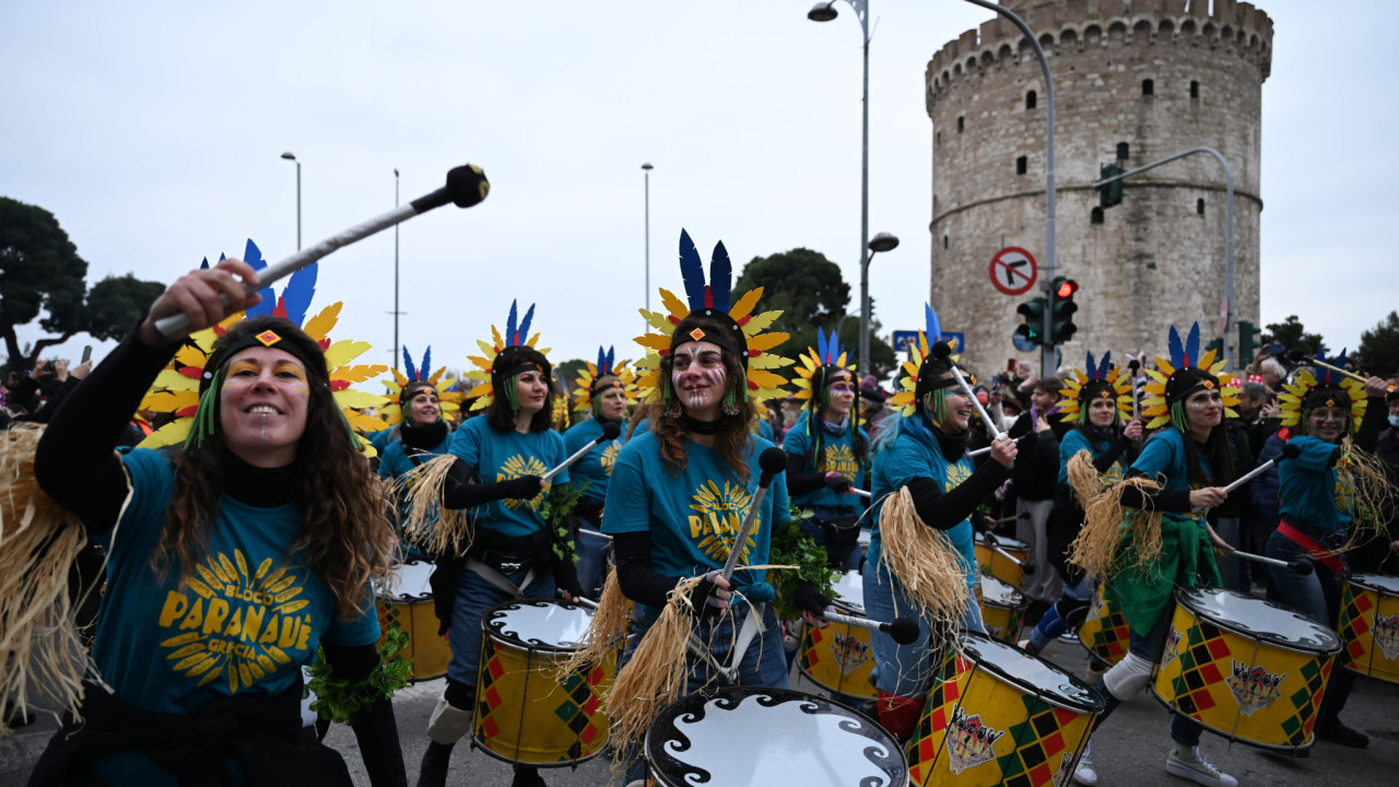 Θεσσαλονίκη: Καρναβαλική παρέλαση και disco πάρτι στην πλατεία Αριστοτέλους