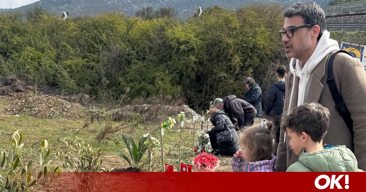 Τέμπη – Παντελής Τουτουντζής: Με τα παιδιά του στο σημείο της τραγωδίας