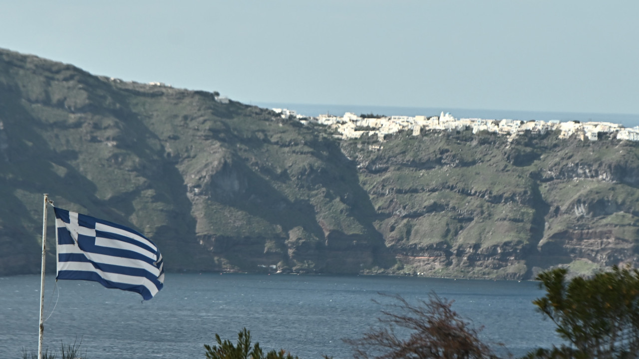 Σεισμοί Σαντορίνης: Δηλώσεις του καθηγητή Γκανά για την καλντέρα του ηφαιστείου